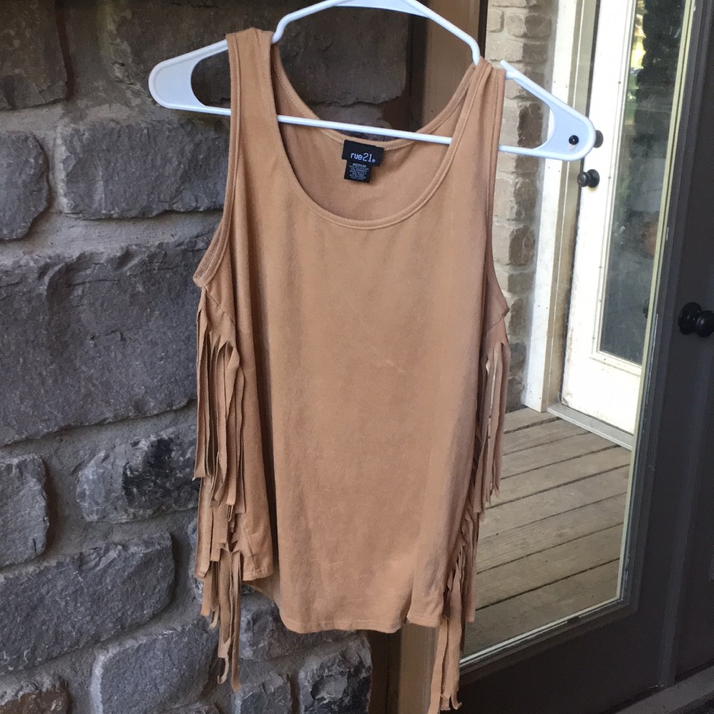 Fringe top